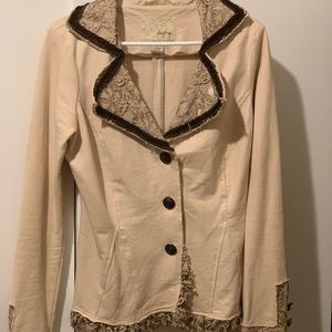 Day trip- chic suede jacket
